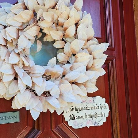Nyirjes Vendeghaz Hotell Balassagyarmat Eksteriør bilde